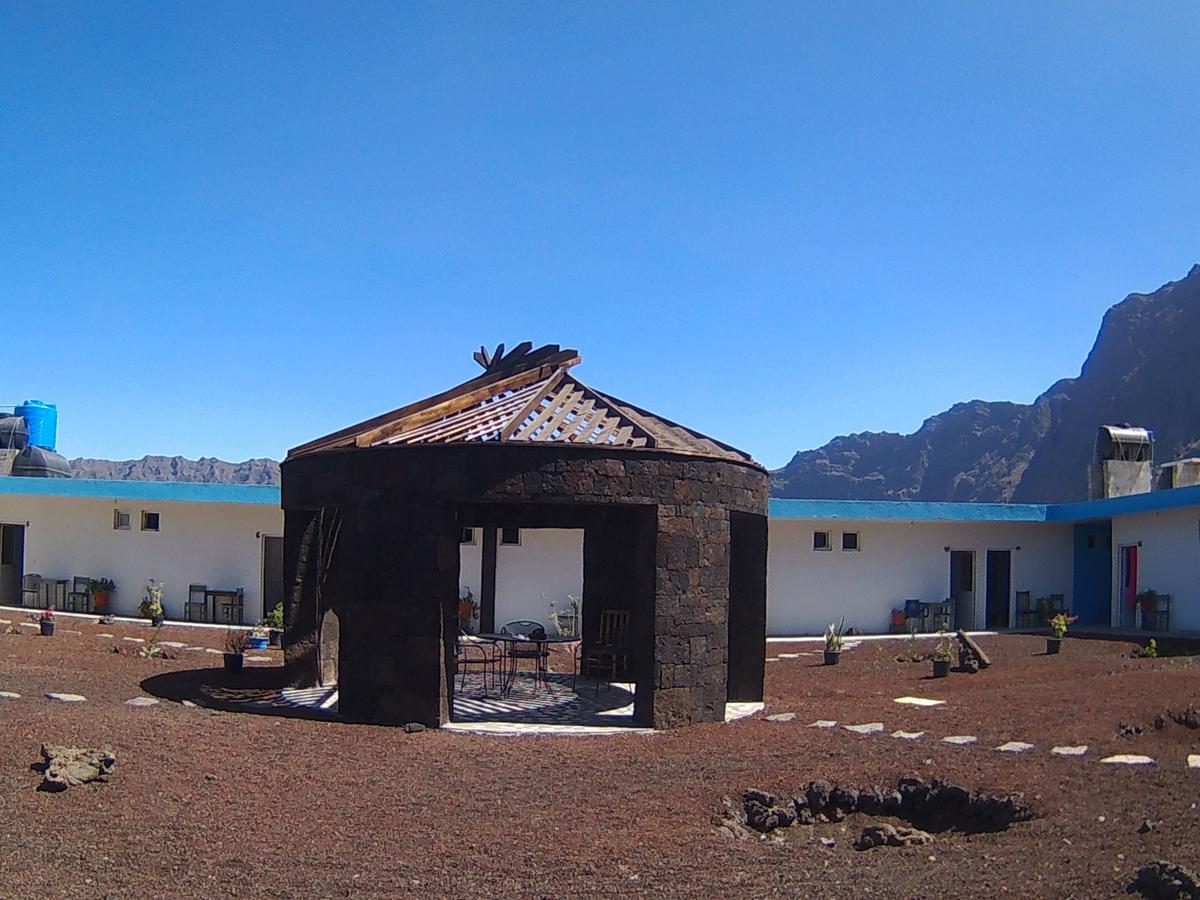 Casa Marisa 2.0 Hotel Portela Екстериор снимка