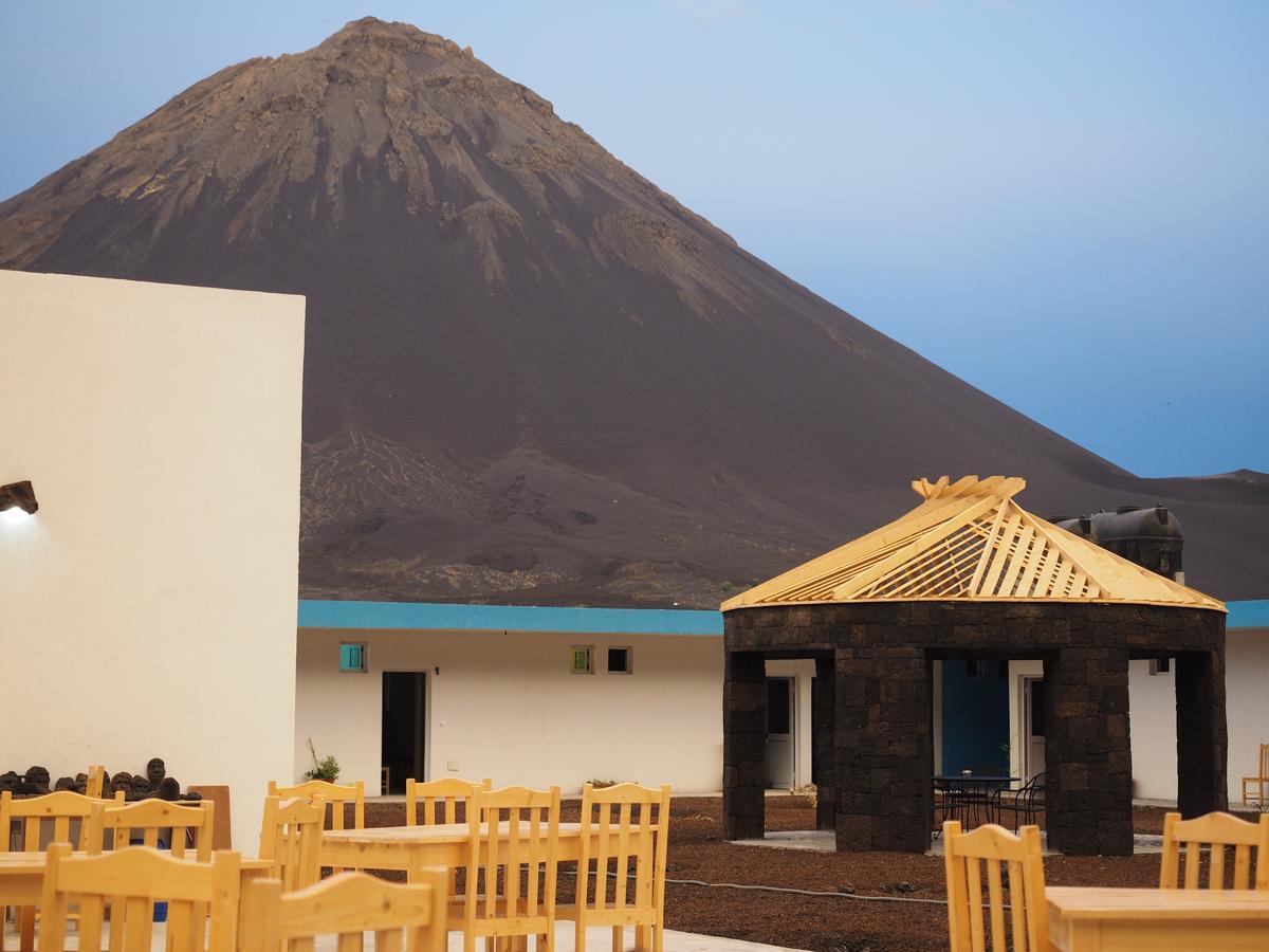 Casa Marisa 2.0 Hotel Portela Екстериор снимка